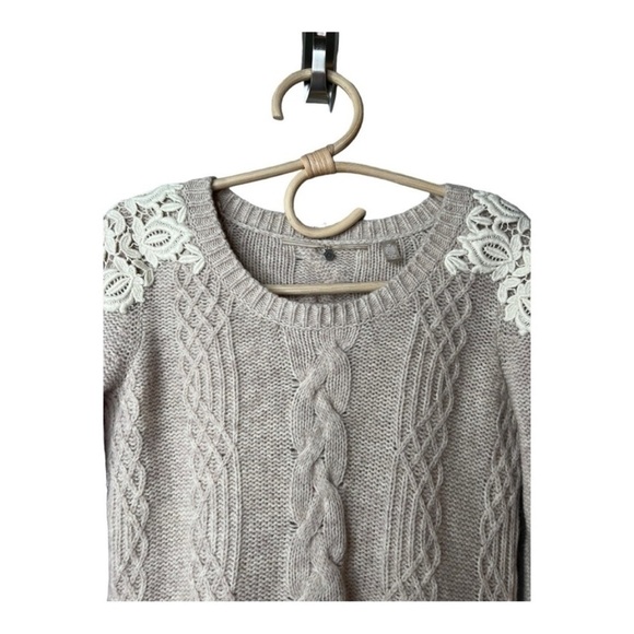 2 Anthro Knitted & Knotted Grey Wool Alpacas Sweaters Cable Knit Crochet Size XS - Picture 13 of 16